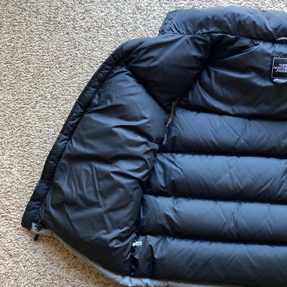 The North Face Men’s Nuptse 700 Down Insulated Vest Gray Asphalt Sz M - Picture 10 of 16